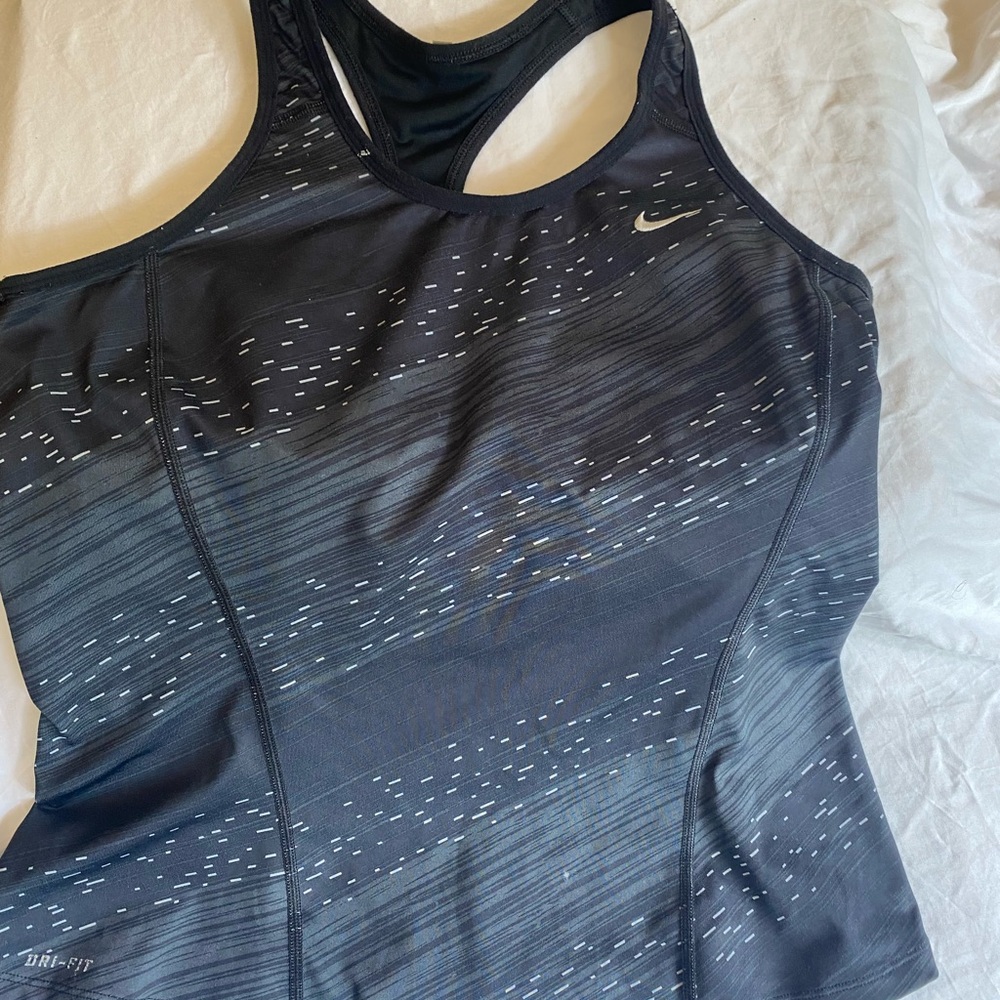 Nike Dri-FIT Black work out tank with Sports Bra